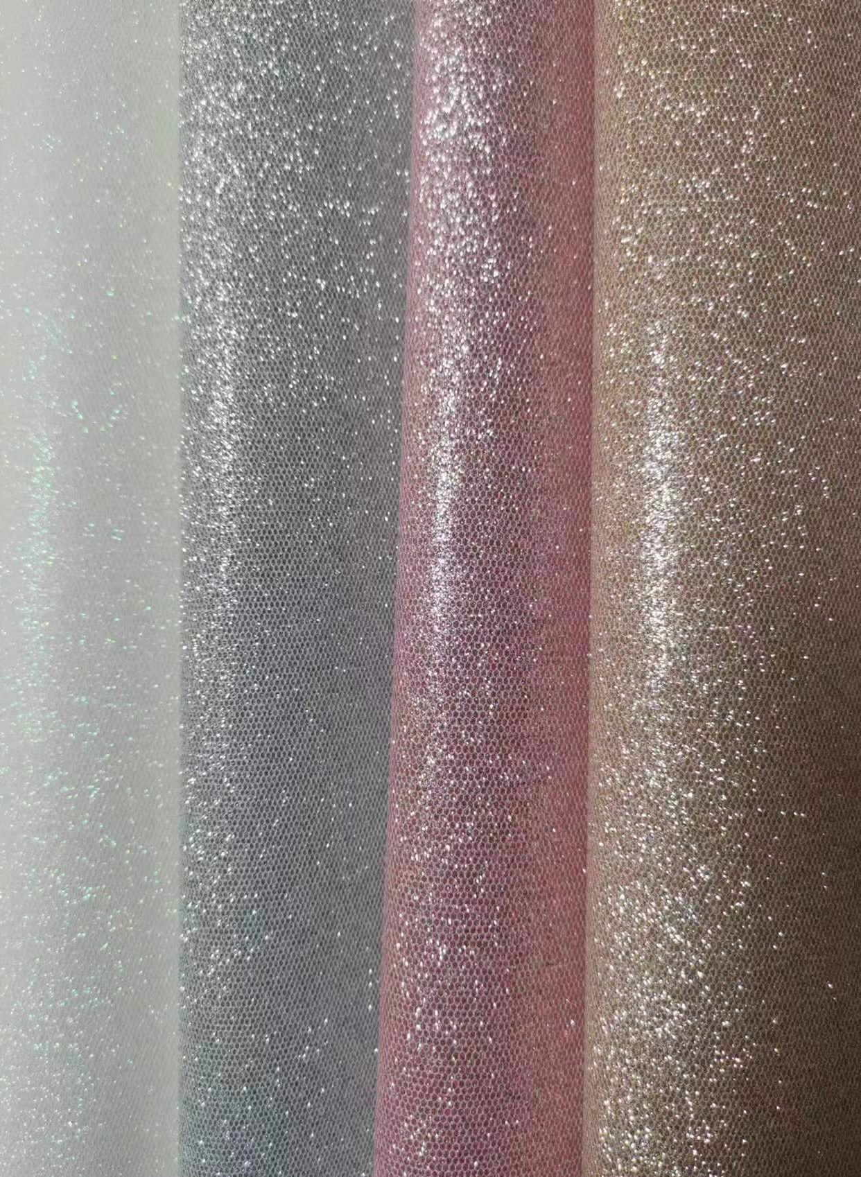 GLITTER